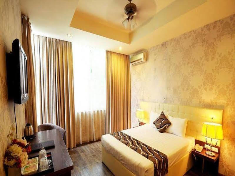 Venus Hotel Ханой Екстериор снимка